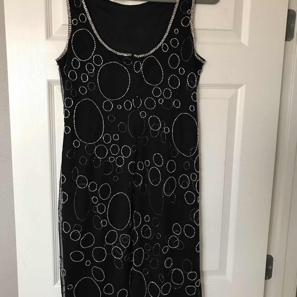 Cocktail Dress with Silver Beads NEW - Picture 2 of 7